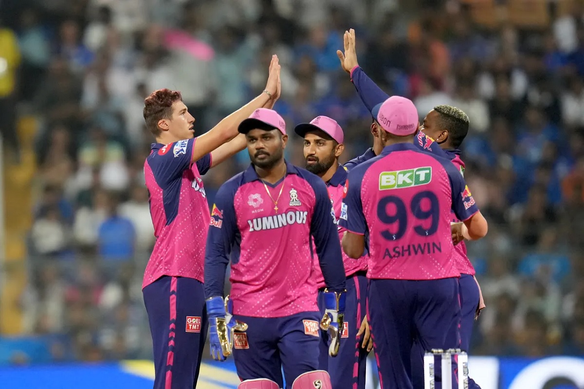 राजस्थान रॉयल्स के हारने से इनको हुआ फायदा, अब ये तीन टीम पहुंच सकती हैं टॉप 2
में - image