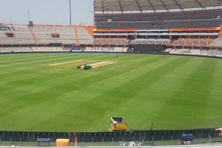 SRH vs DC Pitch Report