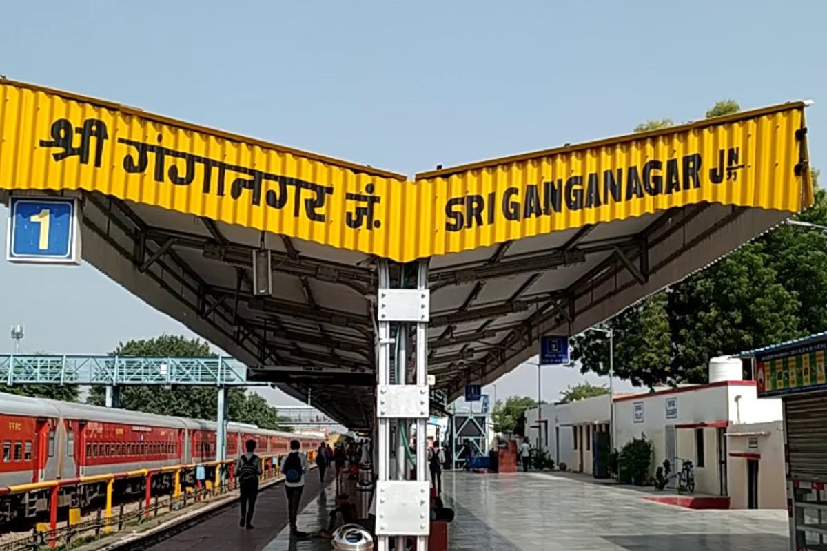 कमाई के मामले में राजस्थान के इस रेलवे स्टेशन ने मारी बाजी, टॉप 10 में मिली जगह - image