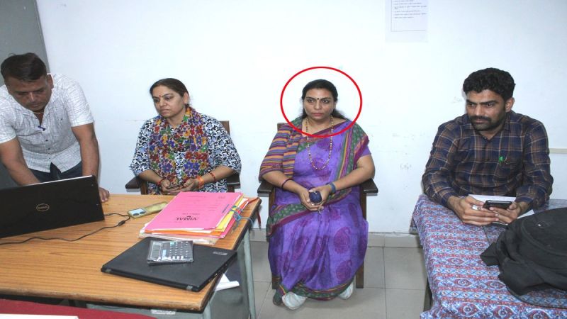 चेयरमैन के इशारे पर काम करती थी जनशिक्षण संस्थान निदेशक