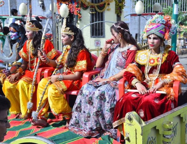 On Shani Jayanti, a procession was taken out after worshiping Shani Dev.