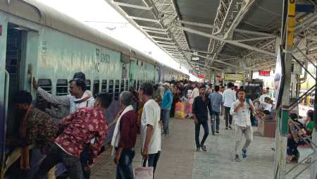 Thousands of people upset due to cancellation of trains