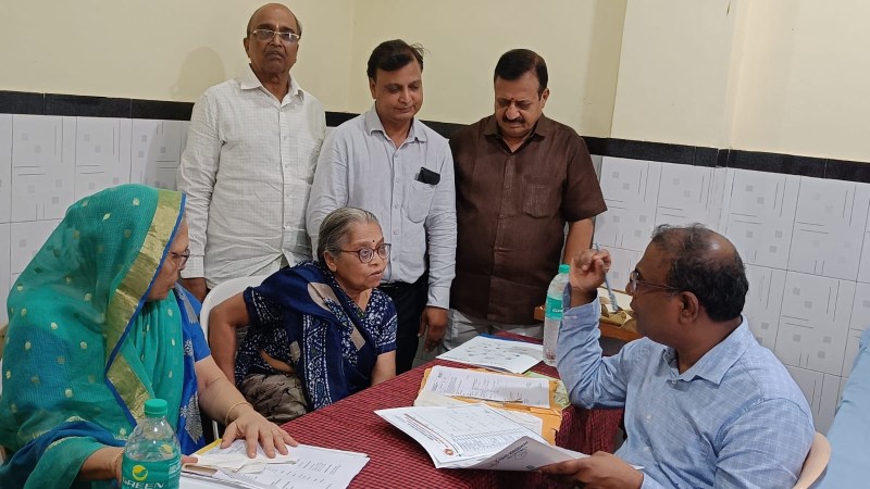 निशुल्क स्वास्थ्य जांच शिविर