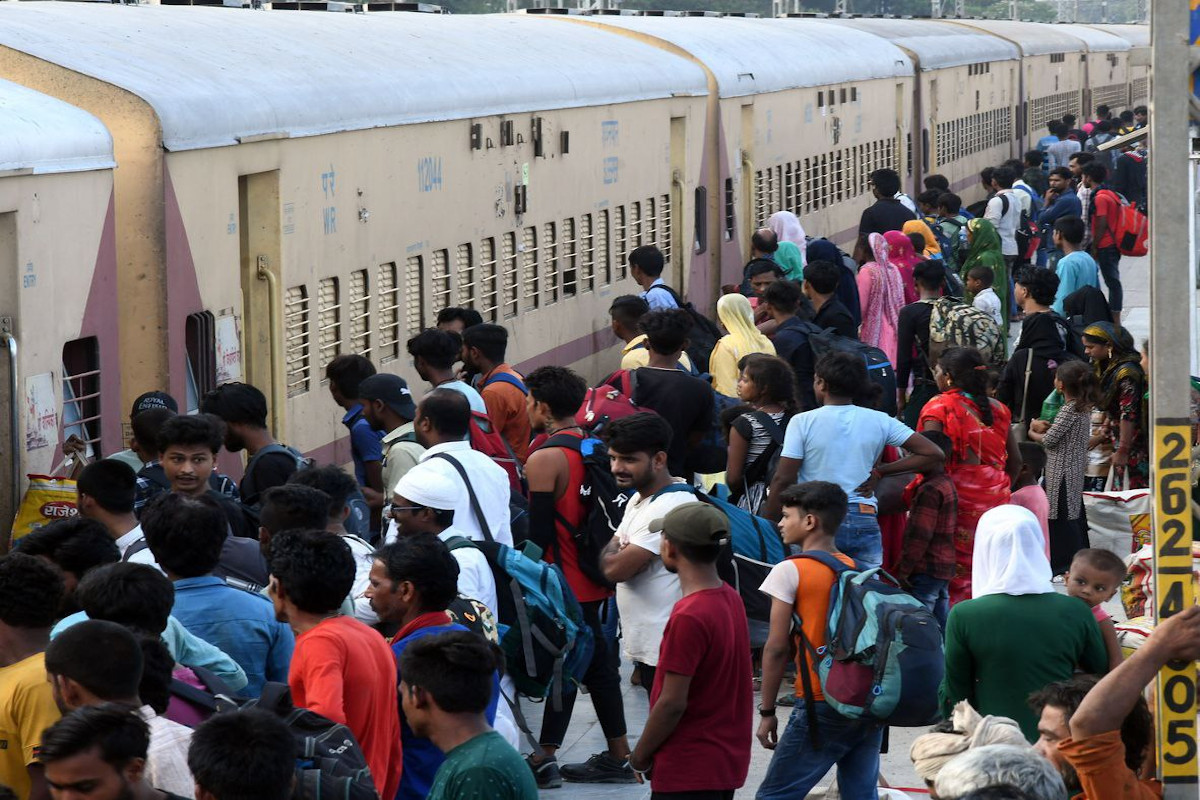 Railway News: बादशाहनगर रेलवे स्टेशन मेट्रो से होगा कनेक्ट, यात्रियों को मिलेगी
बड़ी राहत