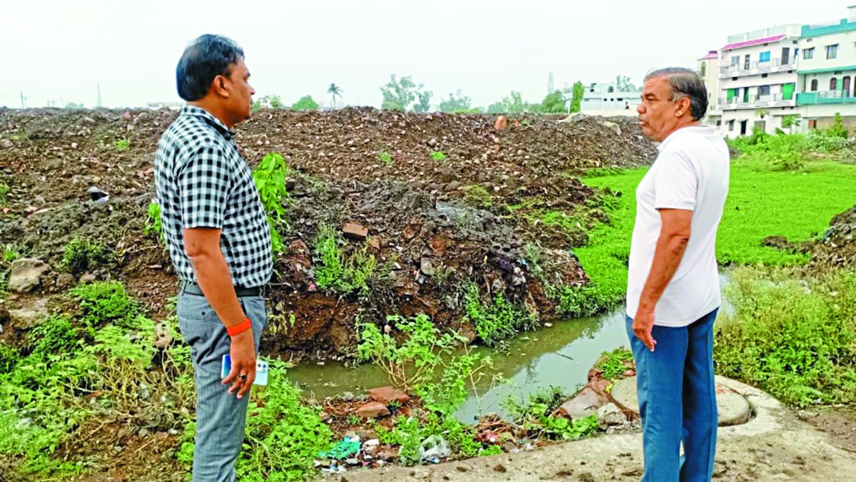 भूखंड मालिक सावधान: खाली प्लाटों पर पानी भरा तो होगी कार्रवाई