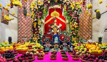 भगवान जगन्नाथ को कई तरह के फलों का मनोरथ