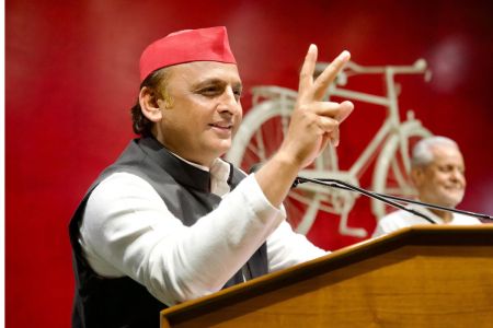 Akhilesh Yadav Says Farmers and youth troubled by wrong policies of BJP government