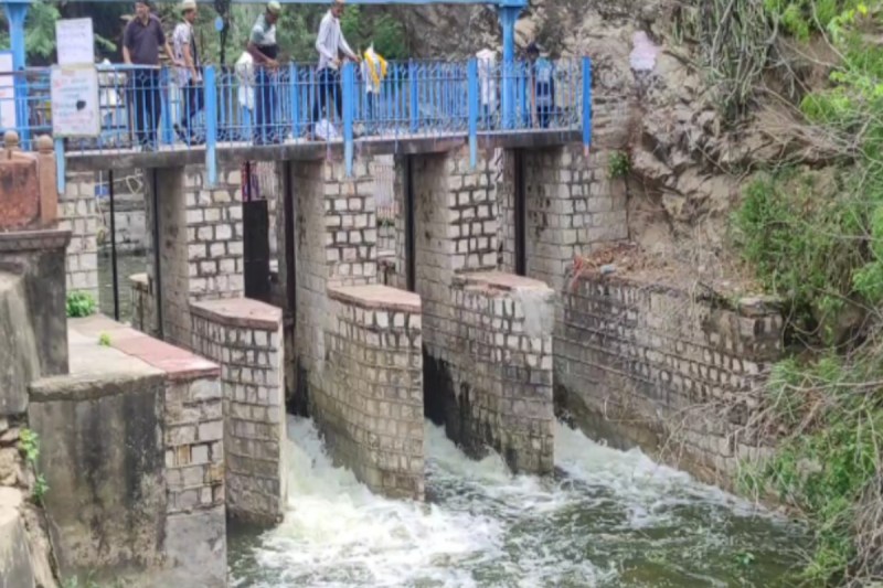 Anasagar Lake Gate open