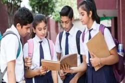 CG Board Exam 2025: इस साल 5.68 लाख देंगे 10वीं व 12वीं बोर्ड की परीक्षा, बनाए
जाएंगे 2500 से ज्यादा केंद्र - image