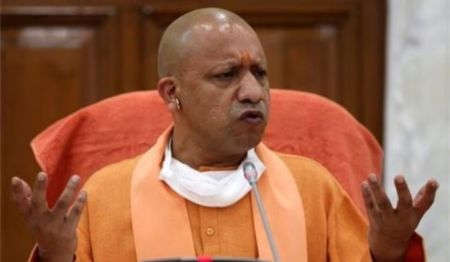 CM Yogi Big Gift: सीएम योगी का बड़ा फैसला, इन लोगों के खाते में सीधे भेजे जाएंगे रुपये, 20 जून से मिलेगी दूसरी सौगात