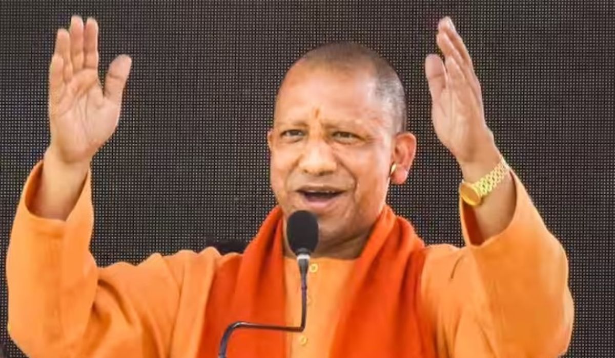 Chief Minister Abhyudaya Yojana: सीएम योगी की बड़ी सौगात, यूपी में इन छात्रों को मुफ्त मिलेगी कोचिंग, ये है आवेदन की अंतिम तारीख