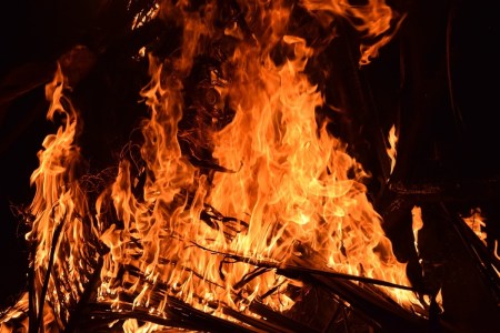 Fire in Thane
