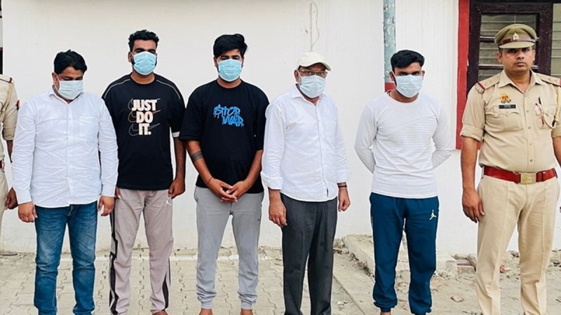 In Bijnor he was murdered for not returning 40 lakh given for property