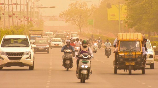 Weather Update : आज से फिर पलटेगा मौसम, अंधड़ में घिरा जयपुर