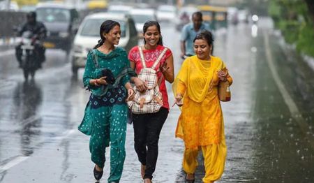 Monsoon 2024: मौसम विभाग की बड़ी भविष्यवाणी, 20 जून को इन जिलों में झमाझम बारिश के साथ एंट्री करेगा मॉनसून