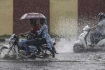 Monsoon Update 2024: भीषण गर्मी के बीच मानसून को लेकर आया अपडेट, यूपी में 5
दिनों तक होगी बारिश, जानें अपने शहर का हाल - image