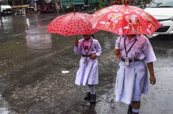 मुंबई से रूठा मॉनसून, जानें कब शुरू होगी भारी बारिश? मौसम विभाग ने दिया बड़ा
अपडेट - image