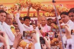 राजस्थान की इस लोकसभा सीट पर कांग्रेस की जीत तय! कांग्रेस प्रत्याशी की मौजूदगी
में जश्न मना रहे कांग्रेसी - image