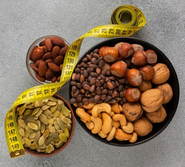 Adding nuts to your diet for weight loss