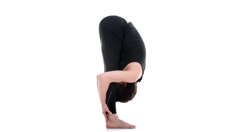 Padahastasana