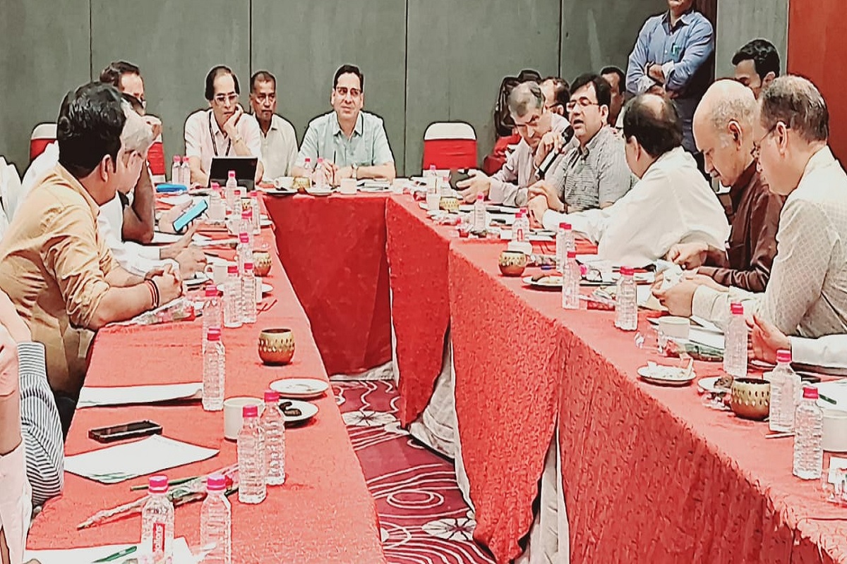 Rajasthan RMC Big Decision 8 doctors Registration cancelled 2 doctors suspended