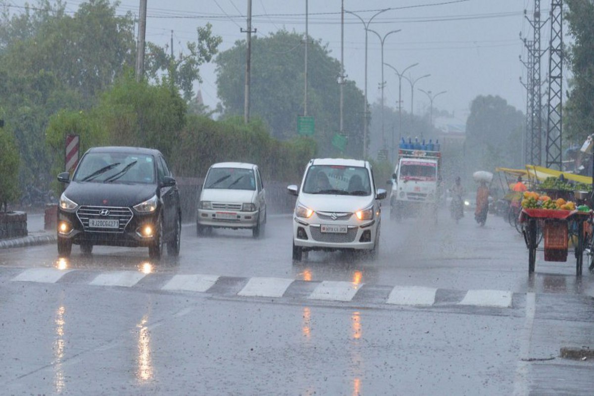 Rajasthan Weather Update : बंगाल की खाड़ी में बना नया सिस्टम, 21-22 जुलाई को
भारी बारिश की संभावना