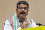 Odisha: सरकार बनाकर इतिहास रचने जा रही BJP, CM बनने की रेस में मोदी सरकार के
मंत्री - image