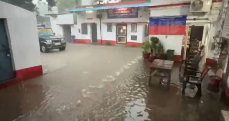 Water logging in Rampur police station