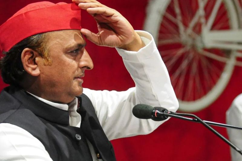 अखिलेश यादव ने दिया 2027 में 300 पार का नारा, कार्यकर्ताओं में भरा जोश