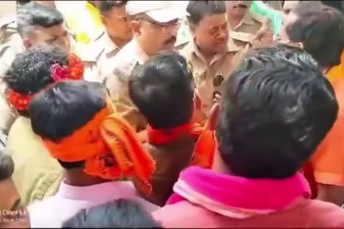 Kaushambi SHO Viral Video: ‘अतीक को ठीक करके और सेट करके आया हूं’, SHO ने दिया
विवादित बयान