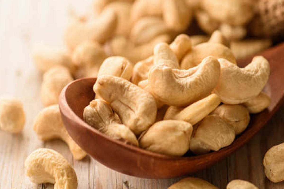 Rajasthan Jaipur Cashews became Expensive Rates increased by Rs 150 Per kg