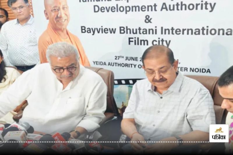 film producer Boney Kapoor announced No Entry Mein Entry movie will be shot in Greater Noida's Film City