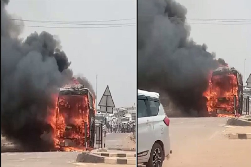 Raipur Fire in Bus