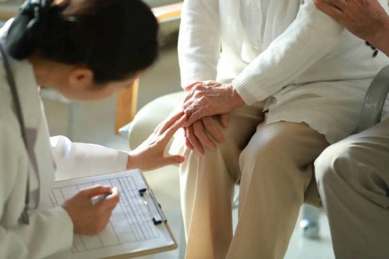 ghutne ke dard ka ramban ilaaj