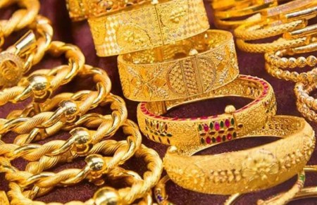 Theft gold and silver jewelery
