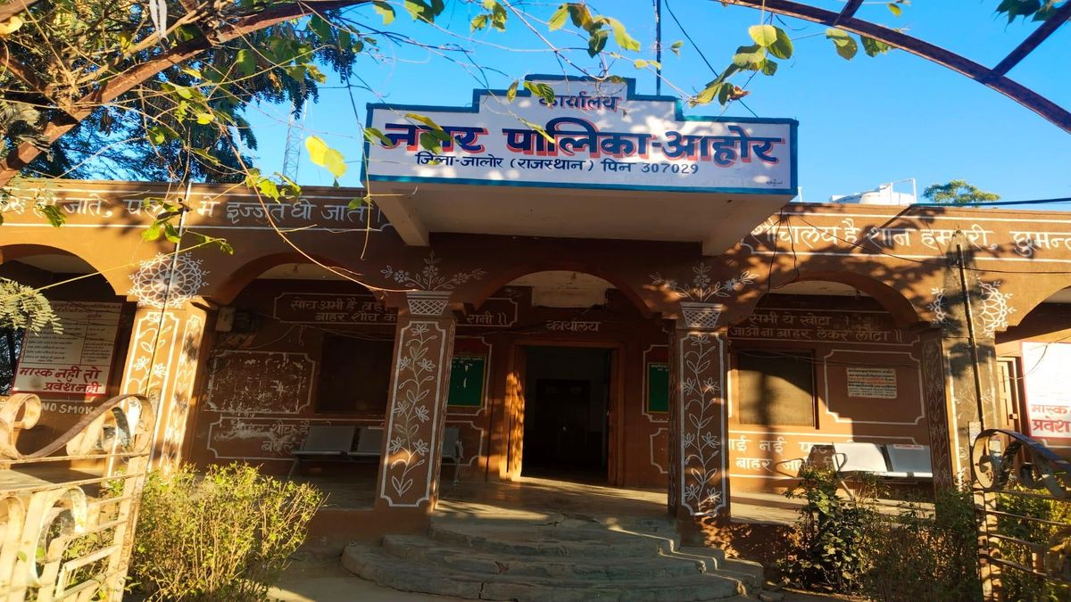 यहां नगरपालिका तो बन गई, लेकिन श्रमिकों को नहीं मिल रहा शहरी मनरेगा कार्य