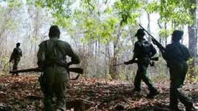 Narayanpur police-naxal encounter