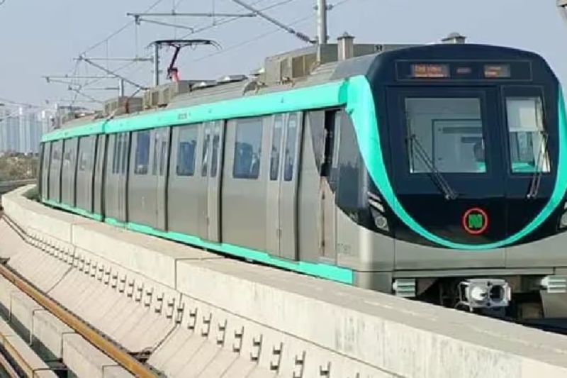 noida metro extension