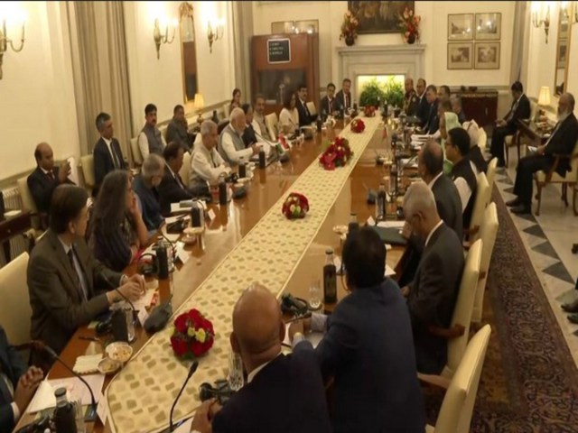 pm modi and sheikh hasina delegation level meeting