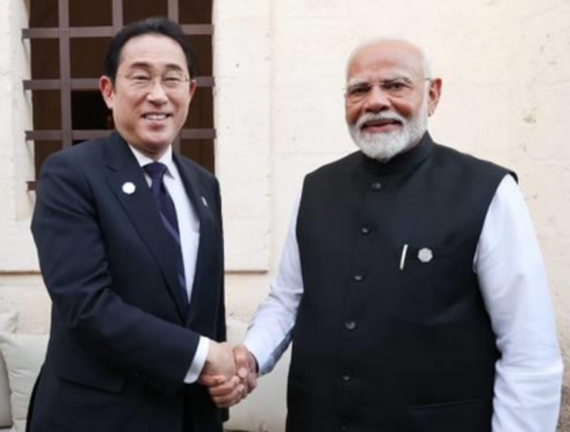 Indian PM Narendra Modi with Japanese PM Fumio Kishida