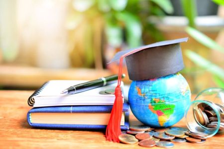scolarship for students in up