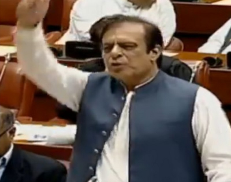 Shibli Faraz praises India