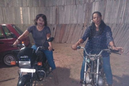 stunt girls