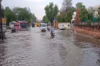 MonsoonRain : प्रदेश में हो रही भारी बारिश, लोगों के चेहरे खिले