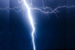 UP weather update: अगले 90 मिनट में यूपी के 12 जिलो में बिजली गिरने का अलर्ट - image