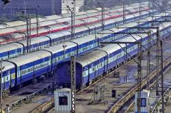 Train Cancelled: 72 के बाद 46 ट्रेनें हुई रद्द, 8 के बदले रूट, यहां देखिए पूरी
लिस्ट - image