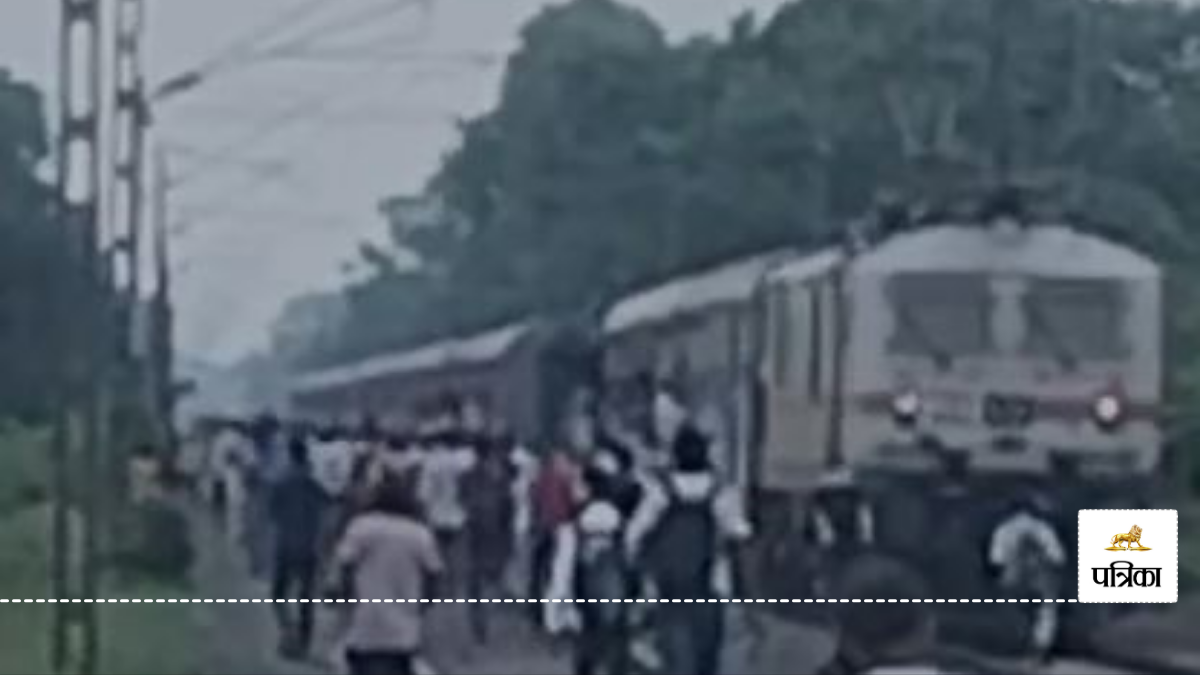 Rail Accident : 100 की रफ्तार में दौड़ रही थी संपर्क क्रांति एक्सप्रेस, नई
दिल्ली जा रही ट्रेन की कपलिंग टूटने से दो हिस्सों में बंटी