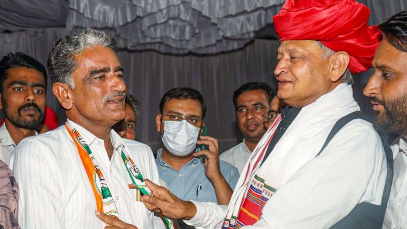 Congress leader Vijayraj Dewasi murdered after entering house in Jalore Rajasthan