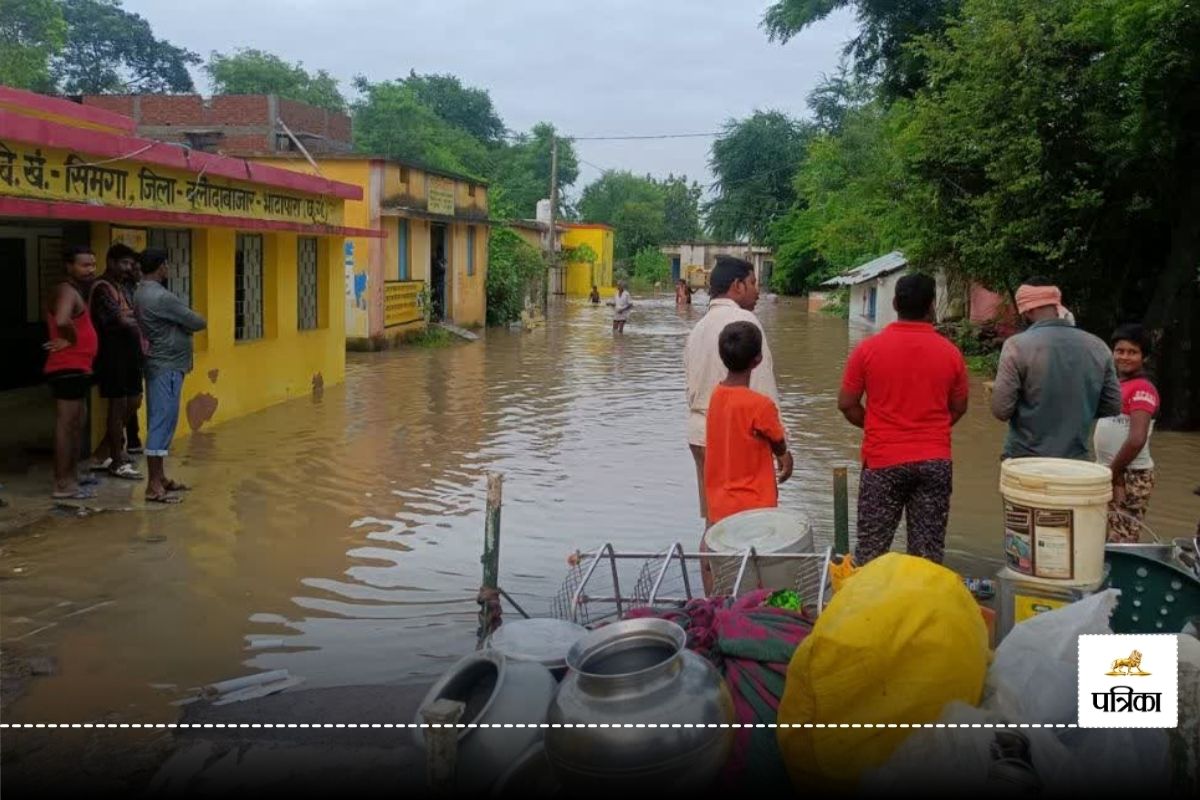 Monsoon 2024: बलौदाबाजार में भारी बारिश से टूटा धारचूला बांध, तीन से ज्यादा गांव
डूबे…देखिए VIDEO