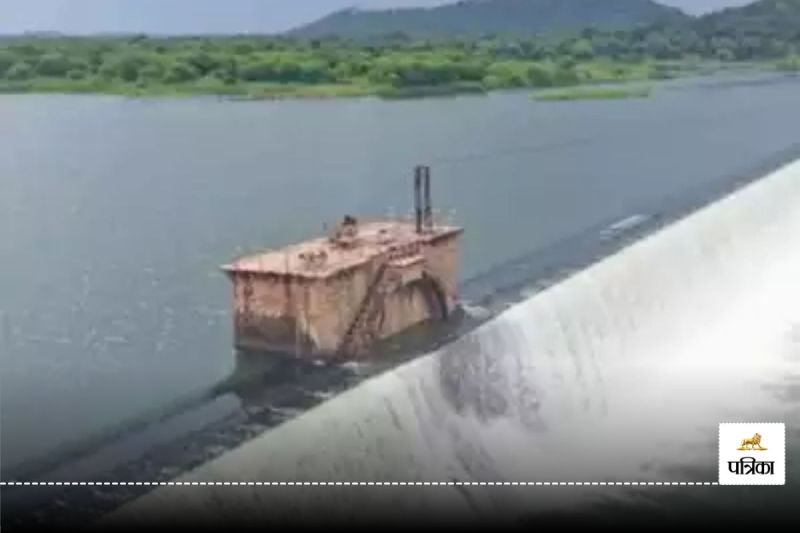 Betwa in spate Dam boon or bane, बेतवा उफान पर! बांधों से पानी की बर्बादी या बाढ़ का खतरा?